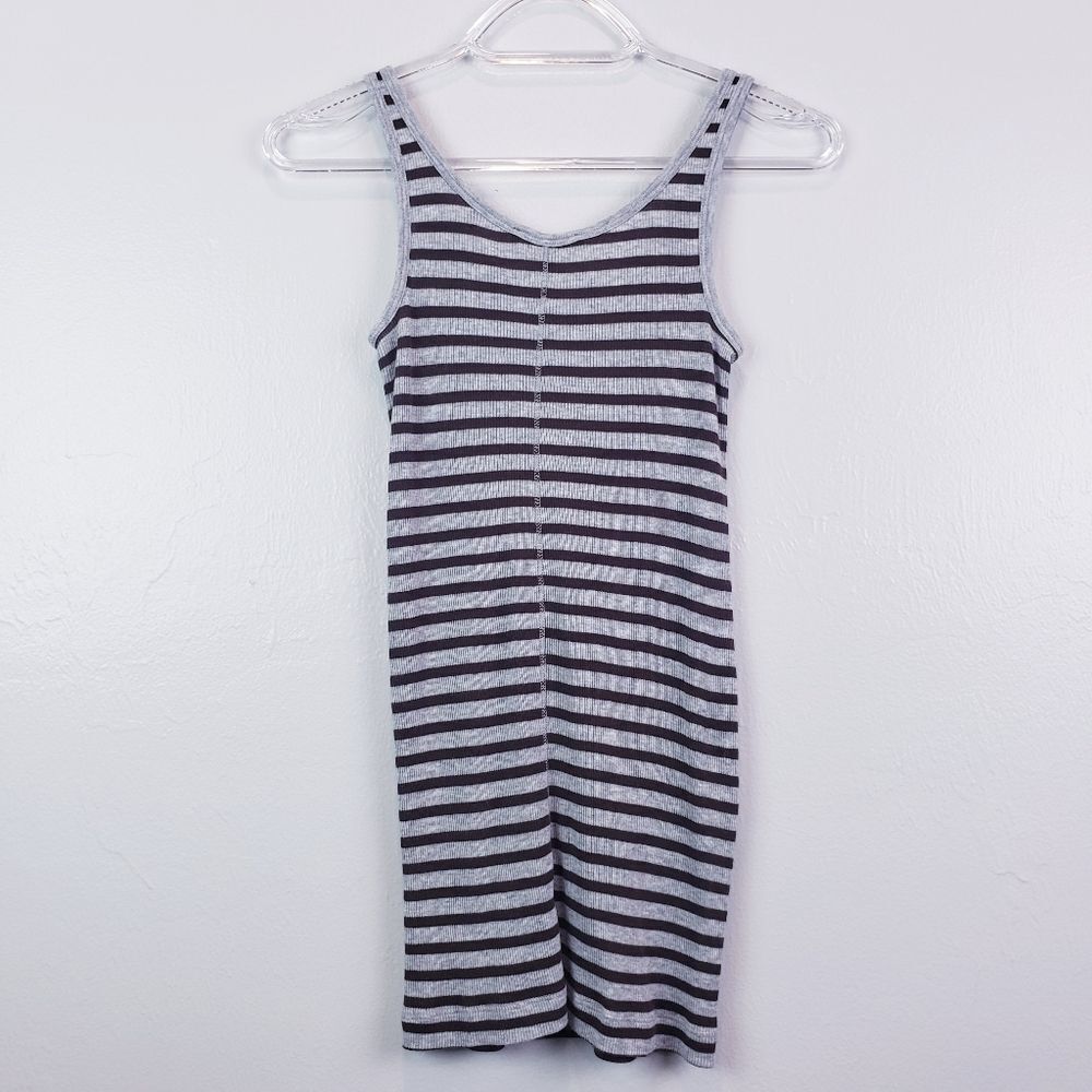 Vince Striped Ribbed Heathered Tank Top - Picture 6 of 8